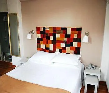 Nomade Hotel